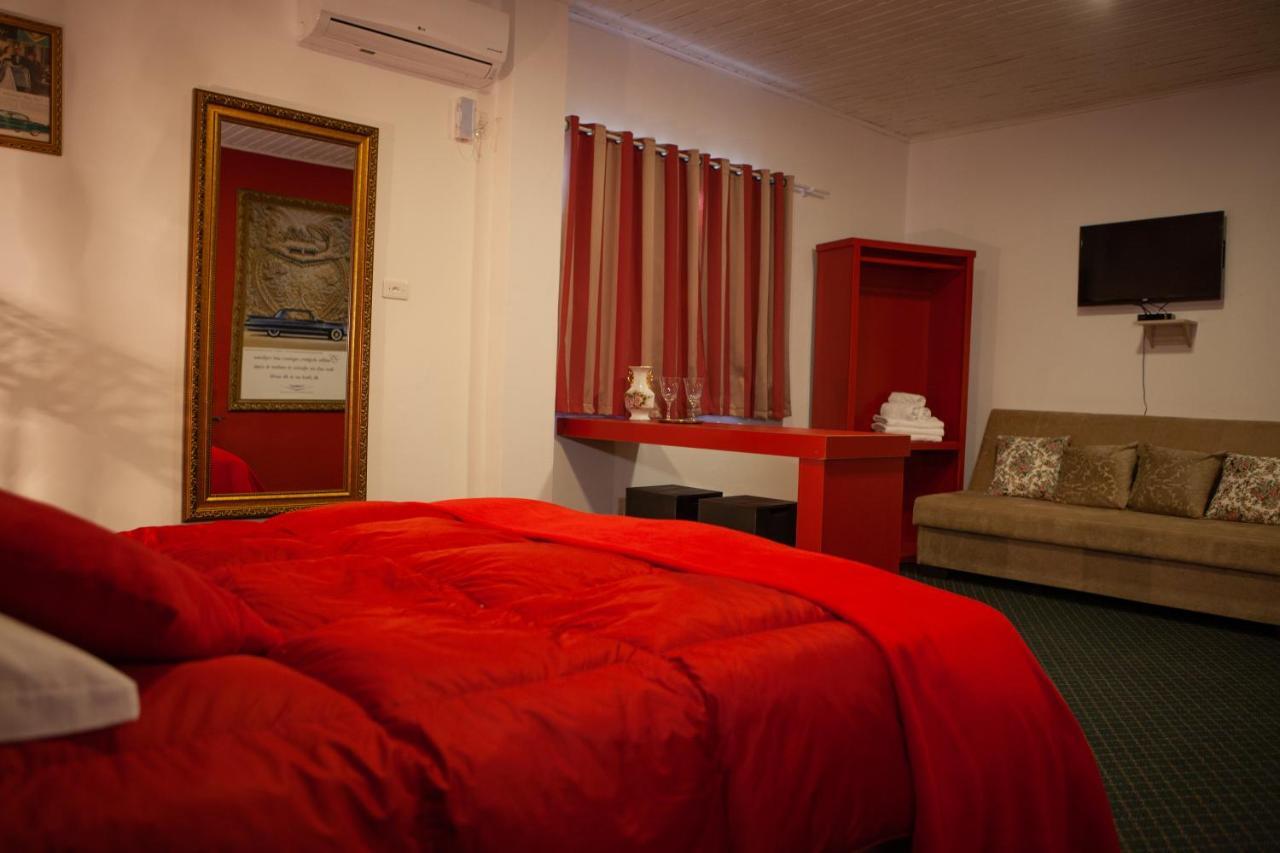 Serra Azul Inn
